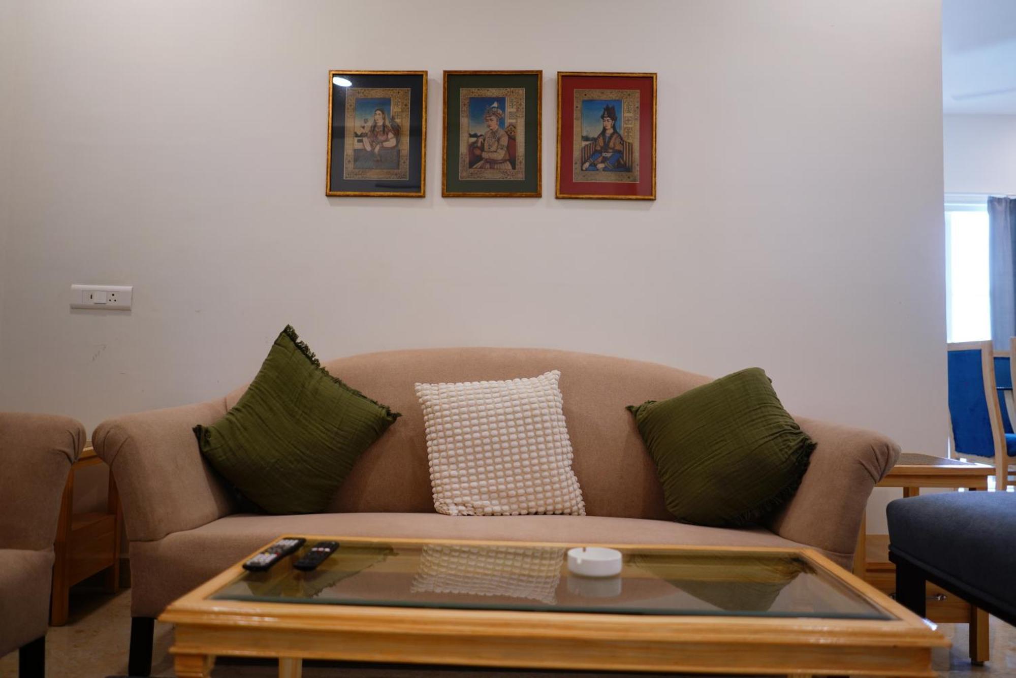 Enkay Service Apartments Kondapur  Extérieur photo
